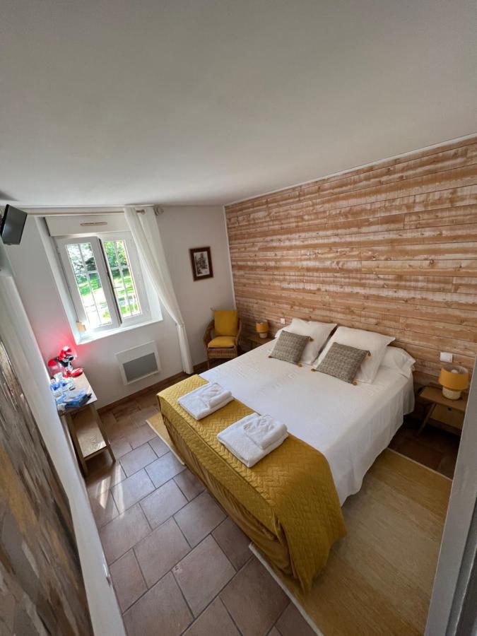 Chambre D'Hote Les Murailles Auterive  Bagian luar foto