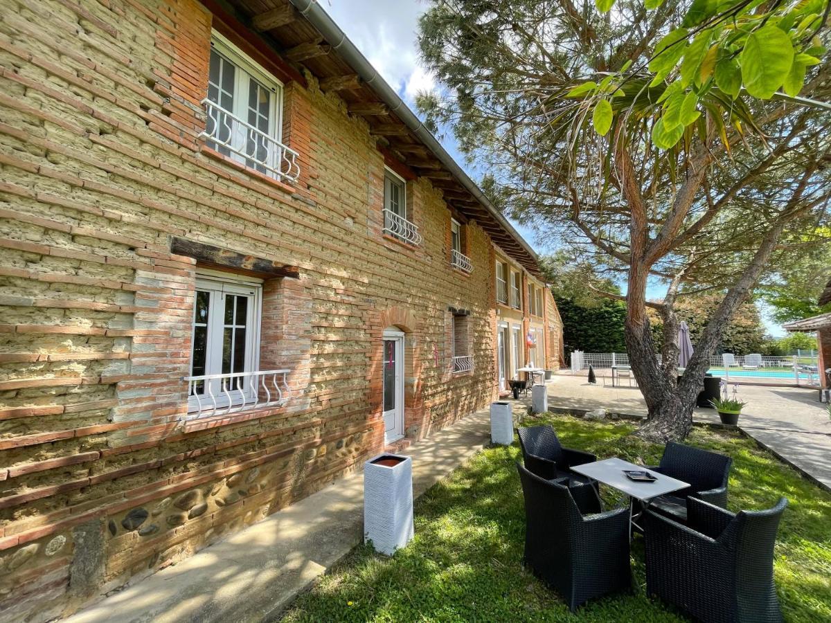 Chambre D'Hote Les Murailles Auterive  Bagian luar foto